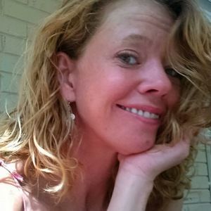 Meet your Posher, Celeste